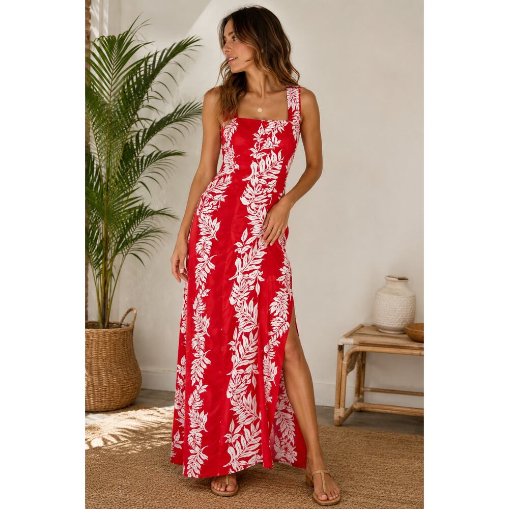 Vintage Royal Creations Red Leaf Hawaiian Maxi Dress Sleeveless Slit USA Size M